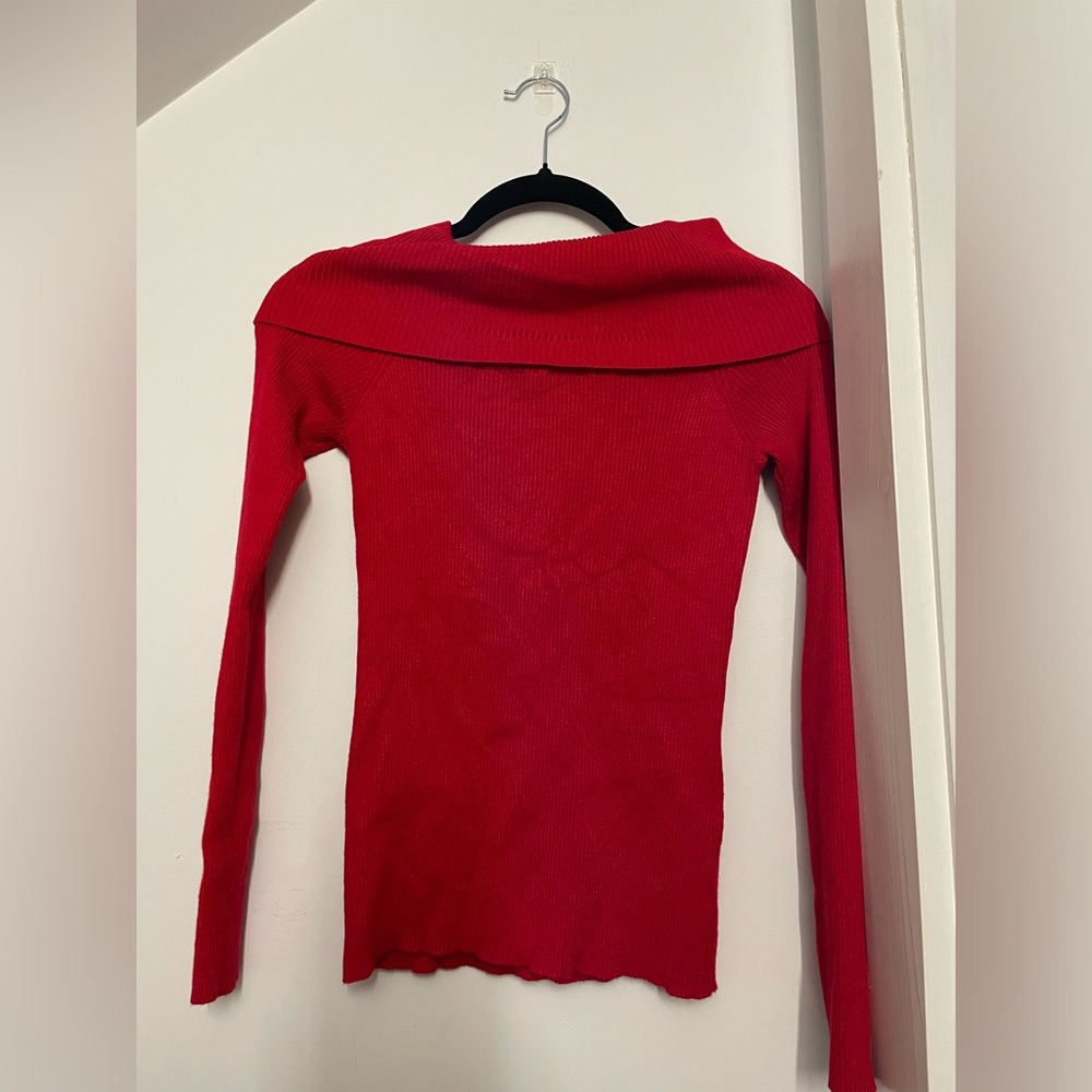 Size M sweater